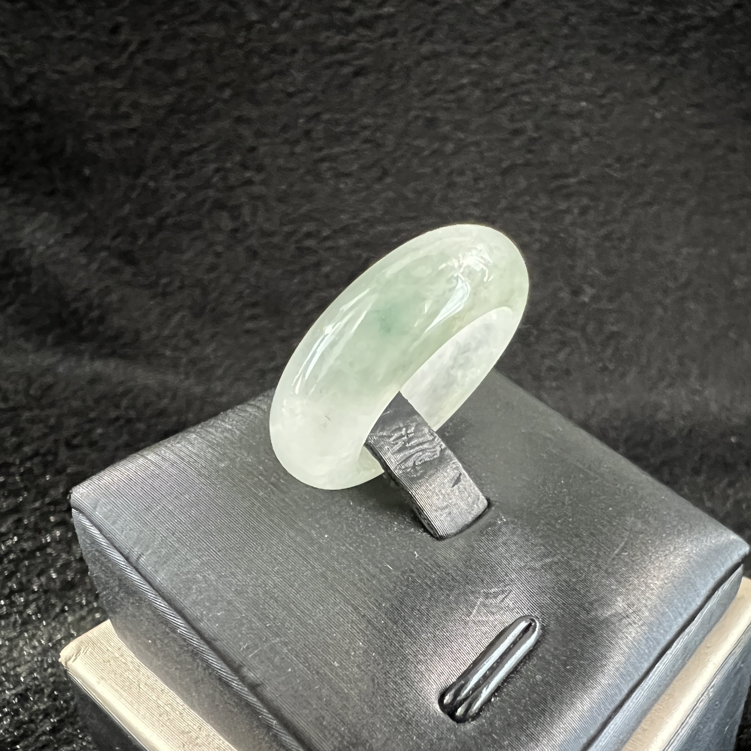 冰湖水綠寬版戒指