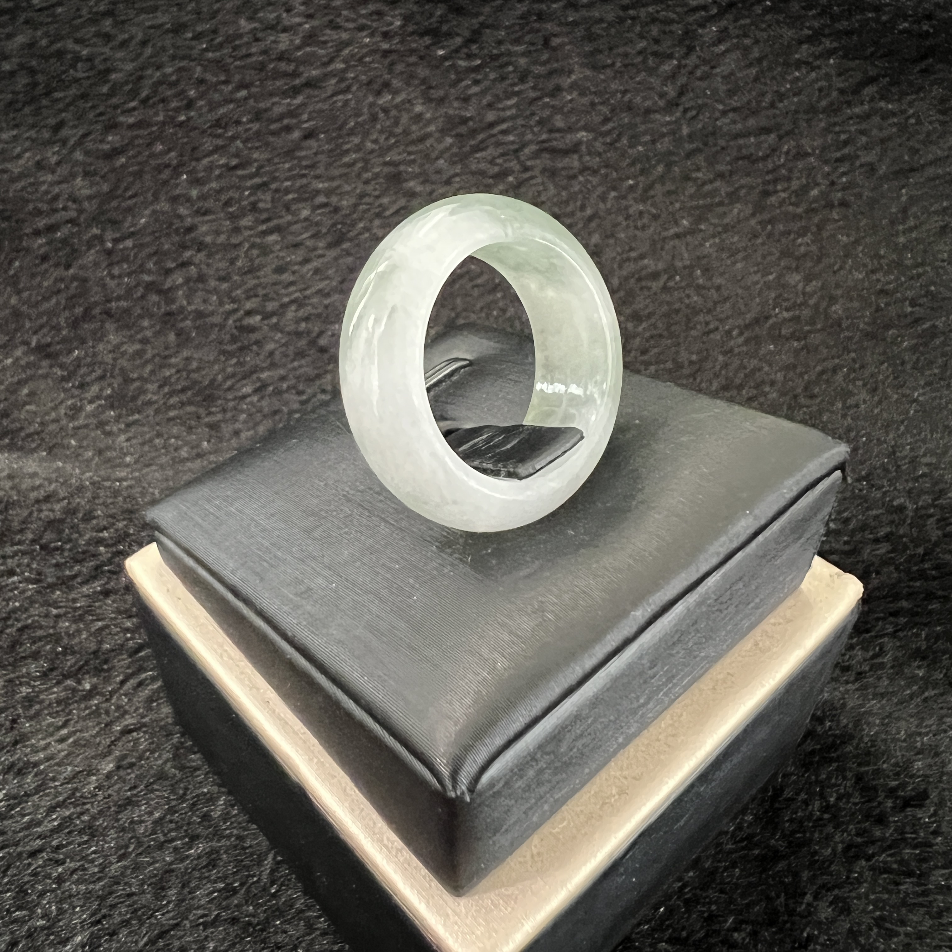 冰湖水綠寬版戒指