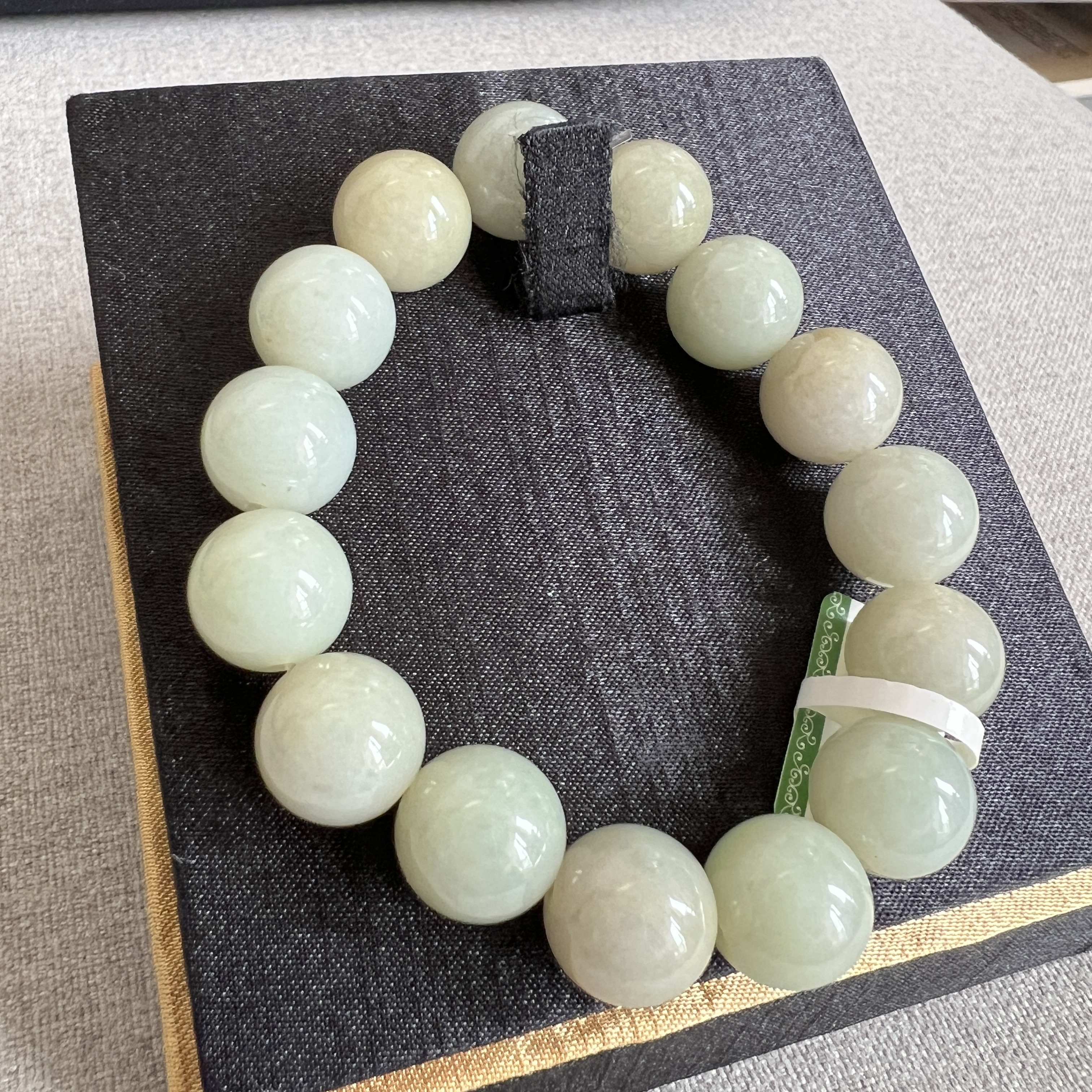 細糯淺茶黃手串