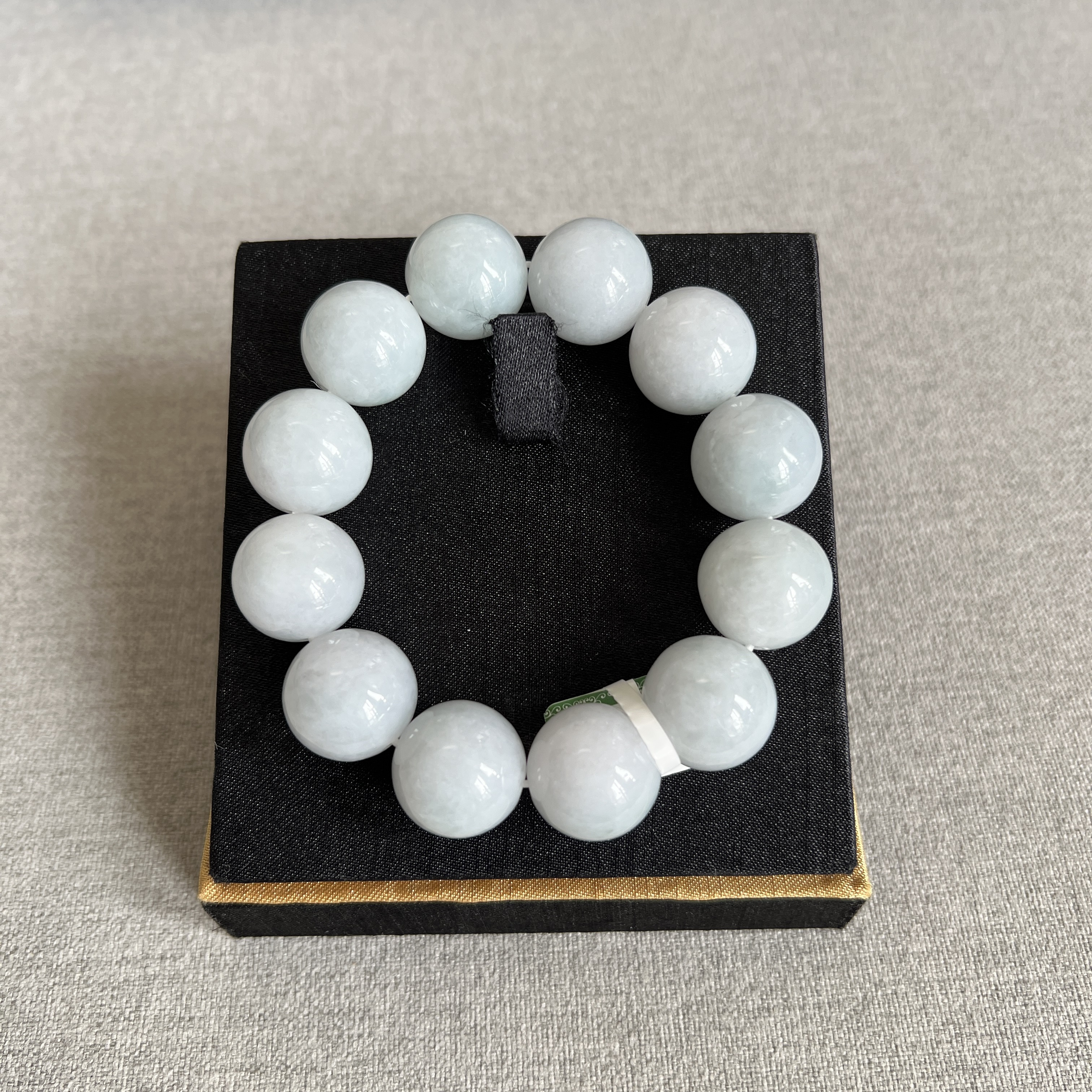 細糯白月光大手串