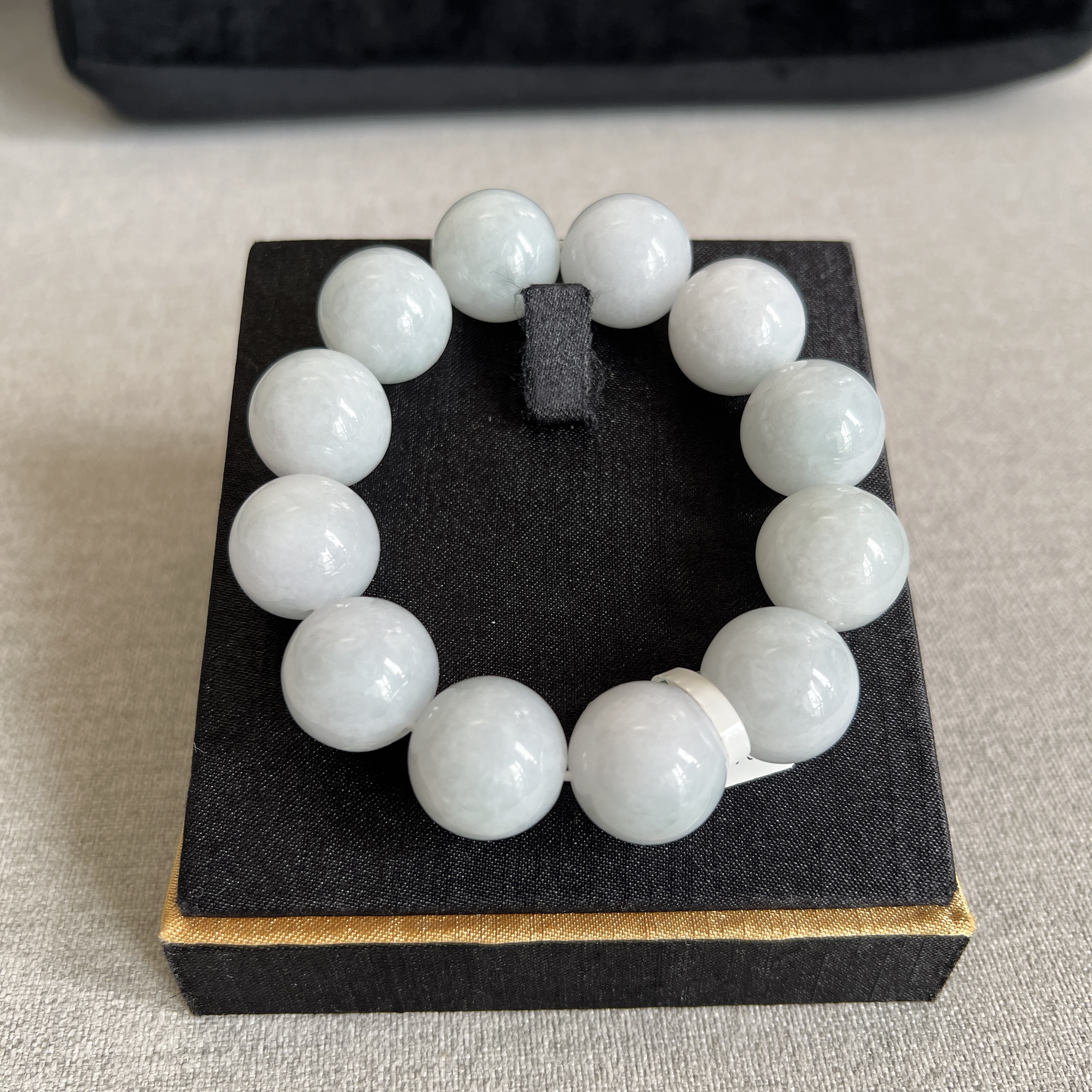 細糯白月光大手串