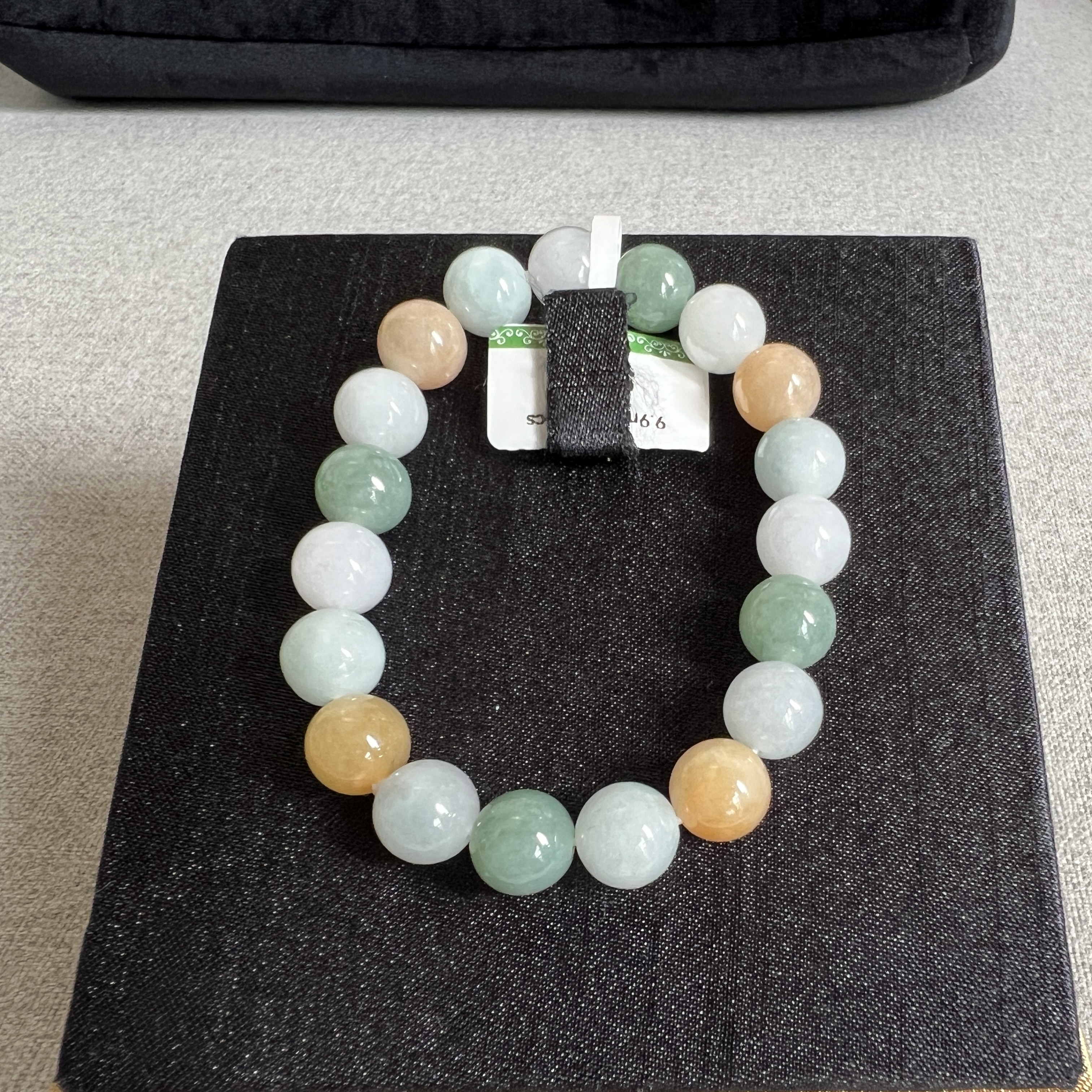 細糯多寶膠感手串