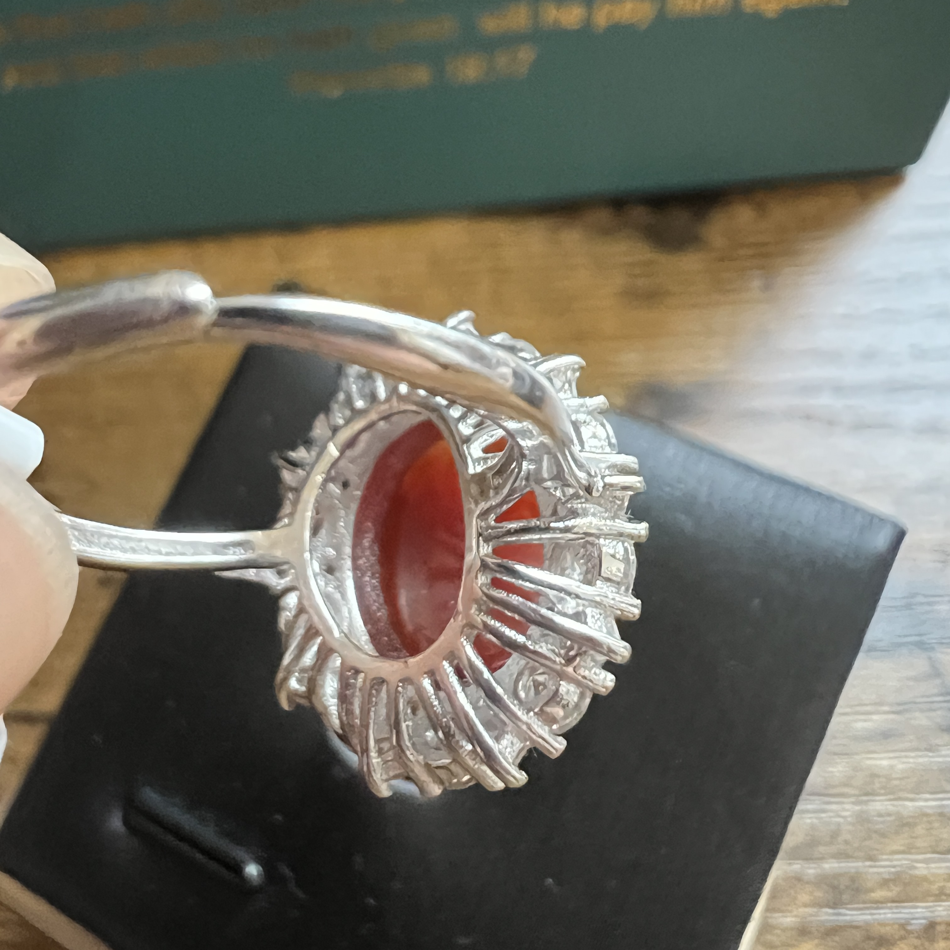 糯種正濃紅翡戒指