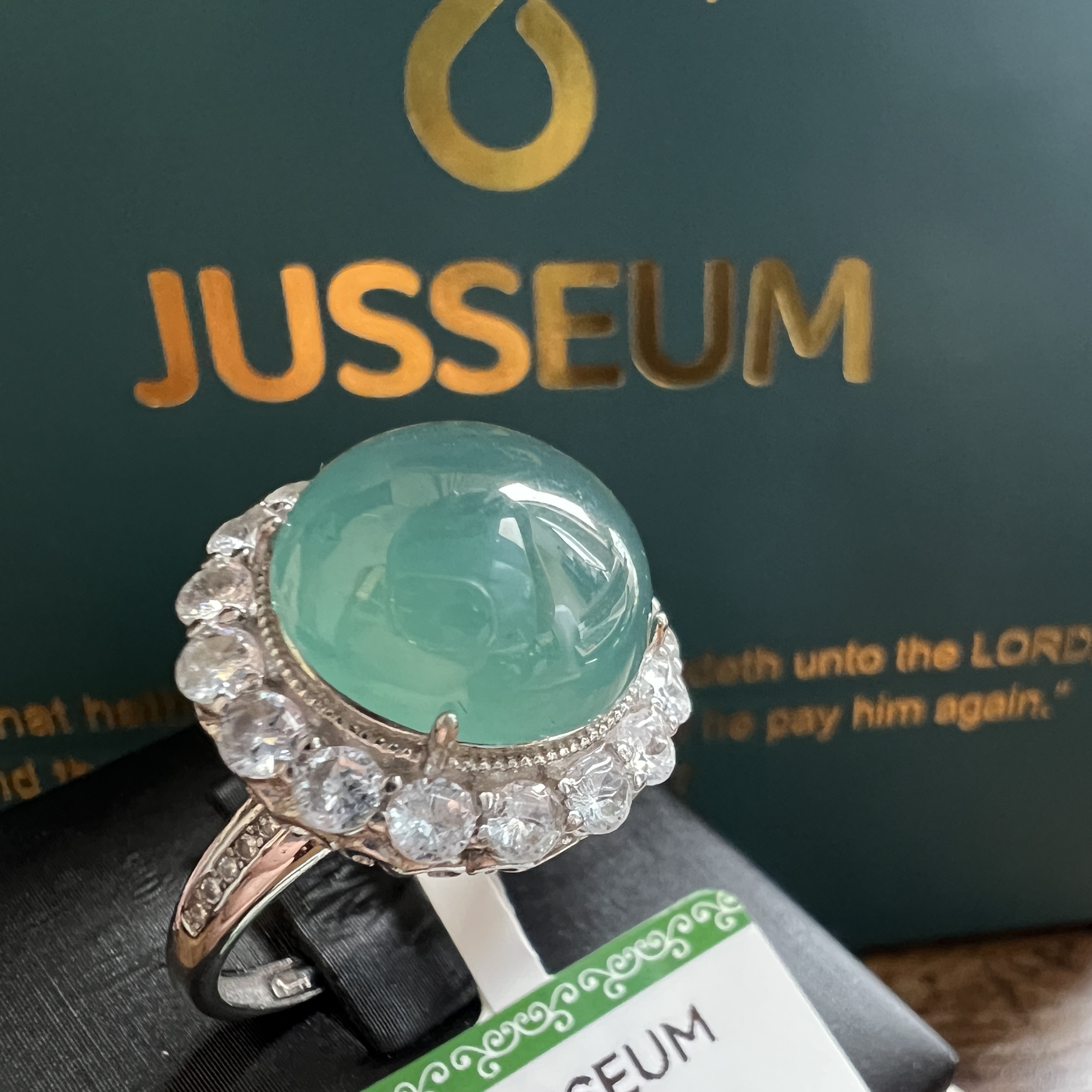 冰糯化湖水藍正元大蛋面戒指