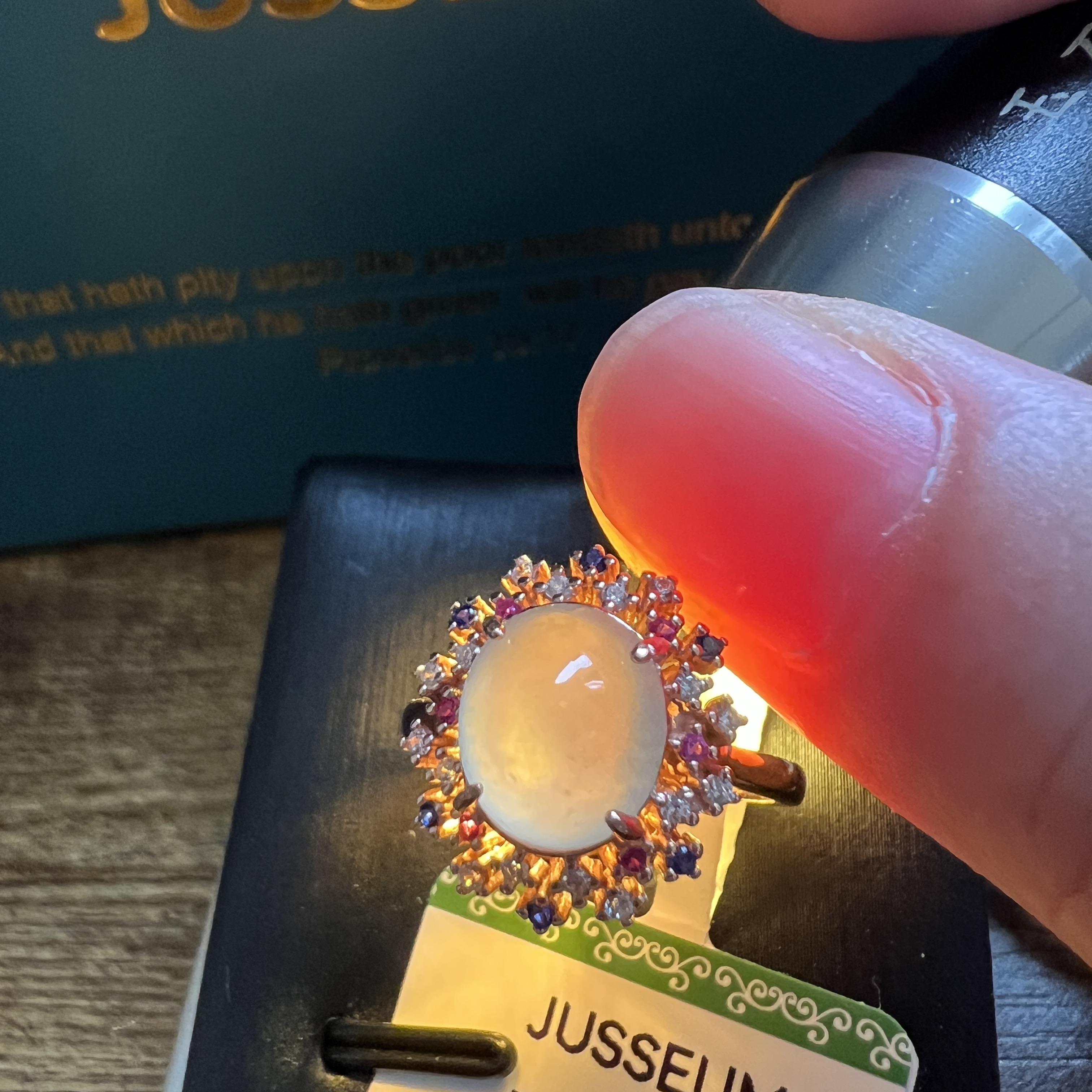 正冰起光白蛋面戒指