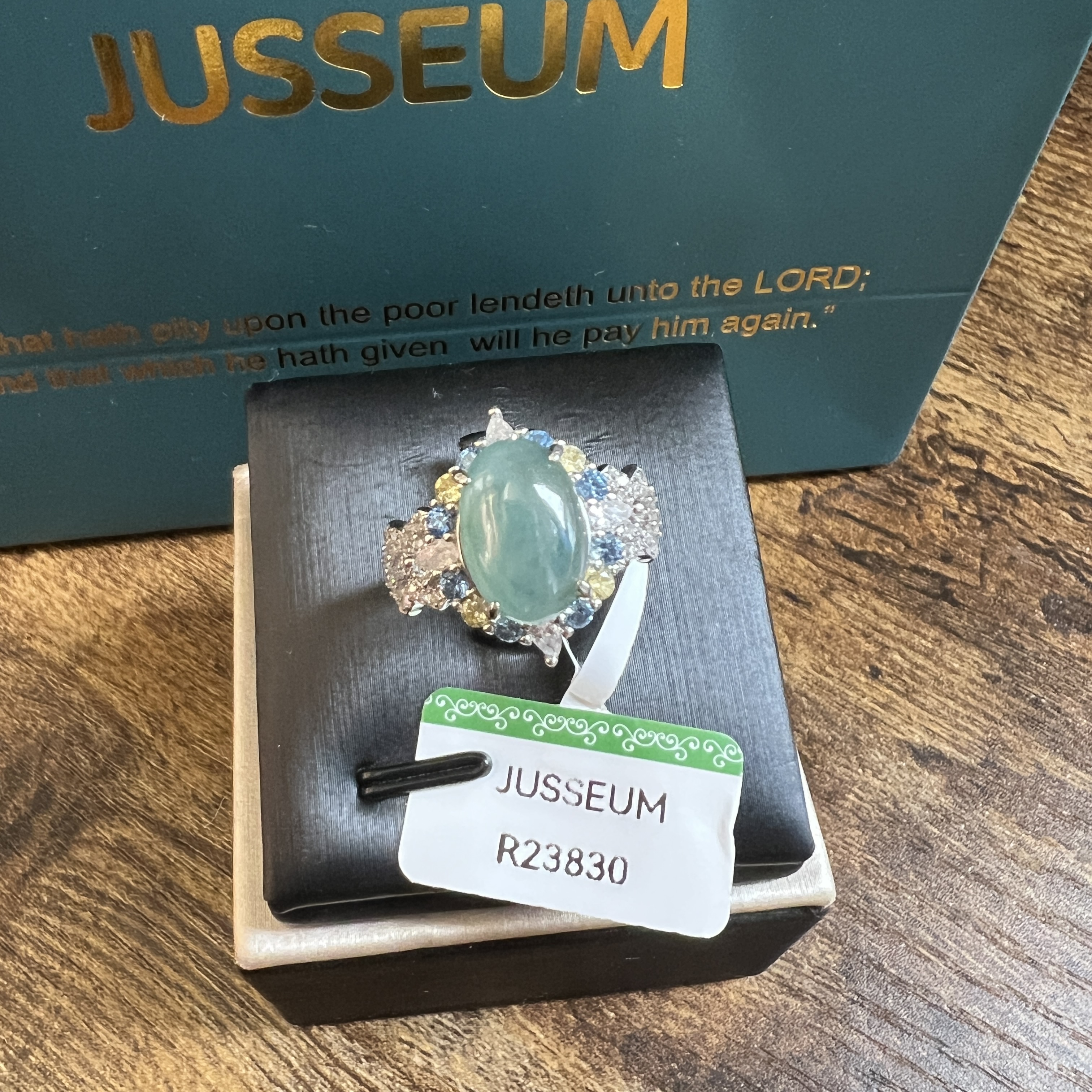 糯冰湖水綠飄花戒指