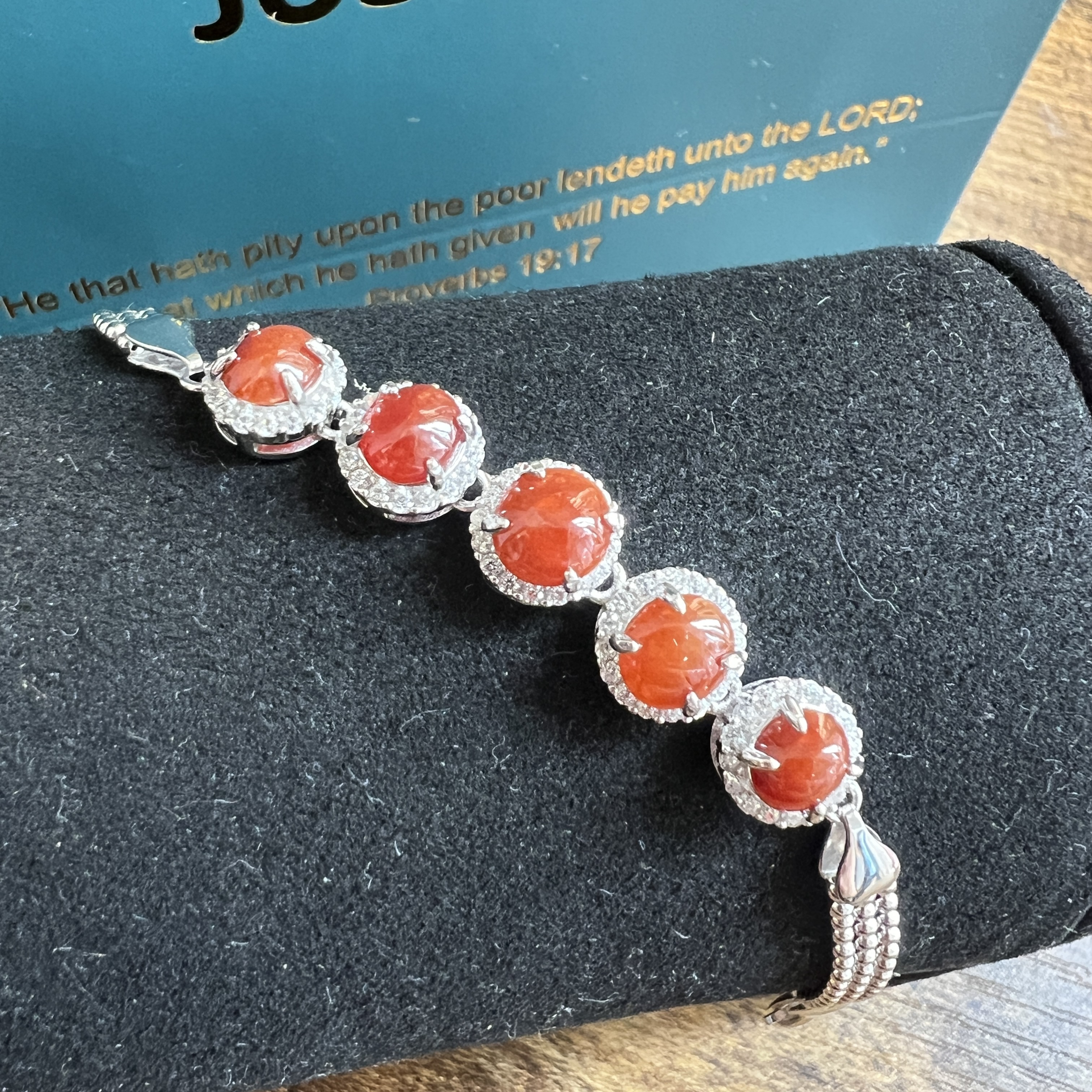 細糯正濃紅翡手鍊