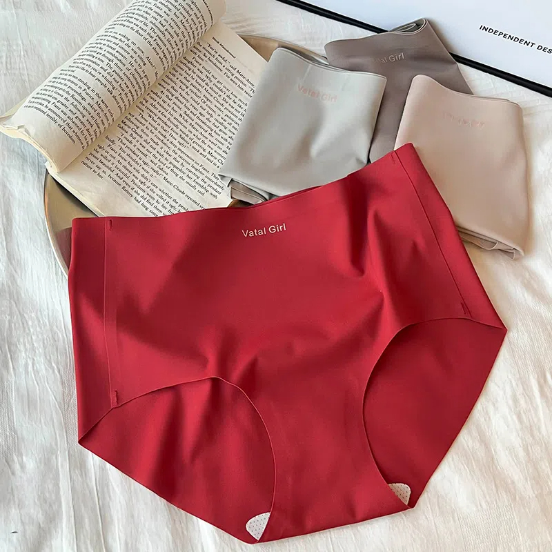 桑蠶絲抗菌襠透氣無痕不夾臀中腰內褲