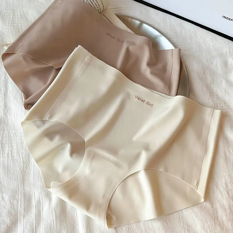 桑蠶絲抗菌襠透氣無痕不夾臀中腰內褲