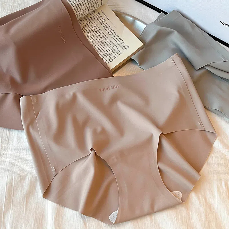 桑蠶絲抗菌襠透氣無痕不夾臀中腰內褲