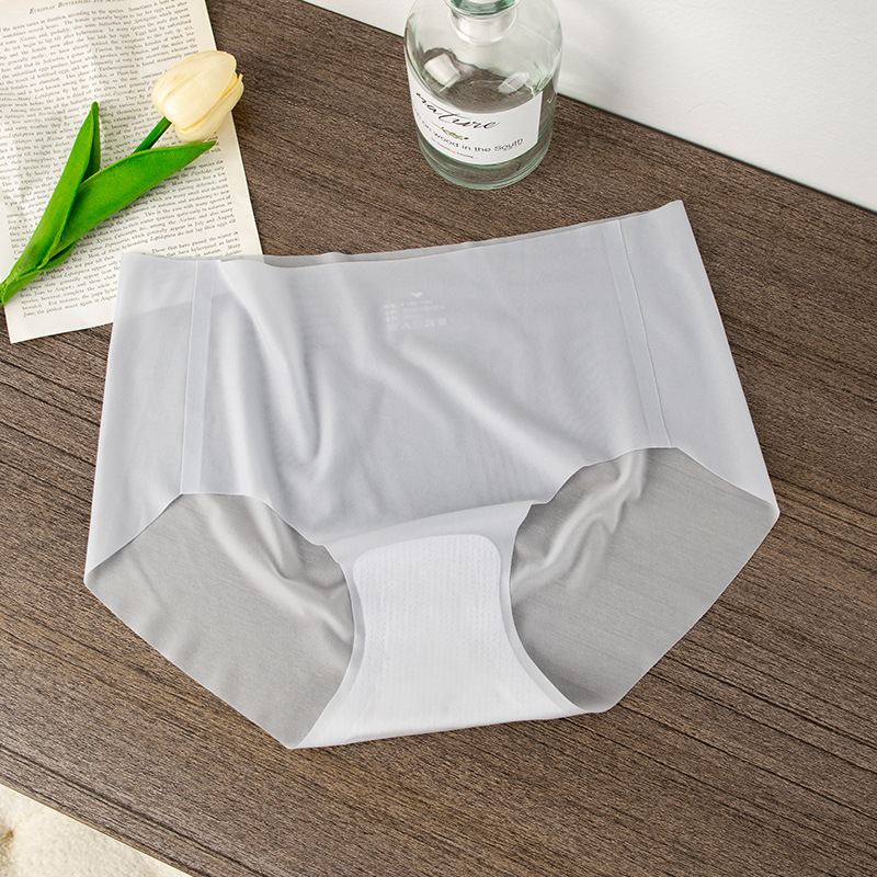 一片式無痕超薄純棉檔透氣內褲