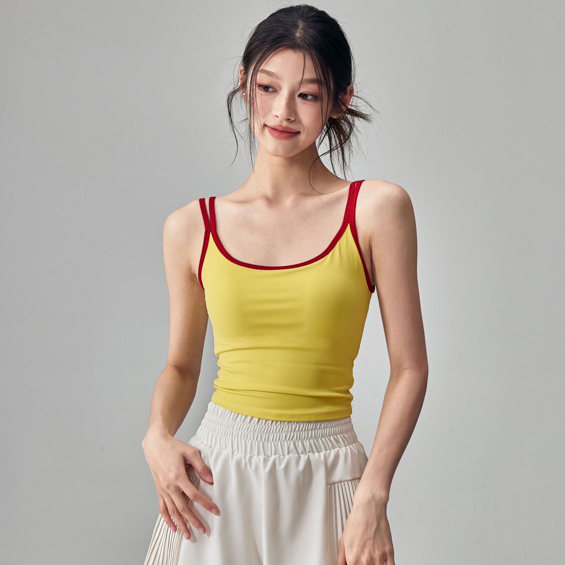 撞色雙肩帶顯瘦運動健身美背文胸