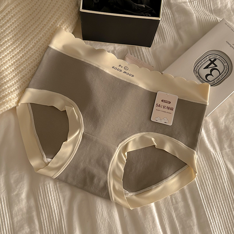 中腰純棉抗菌襠無痕親膚透氣包臀內褲