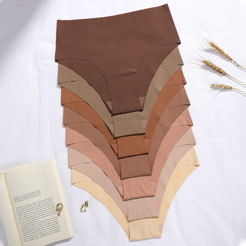 一片式冰絲無痕內褲