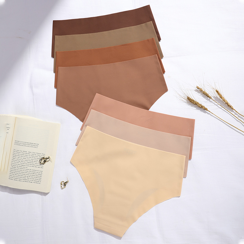 一片式冰絲無痕內褲