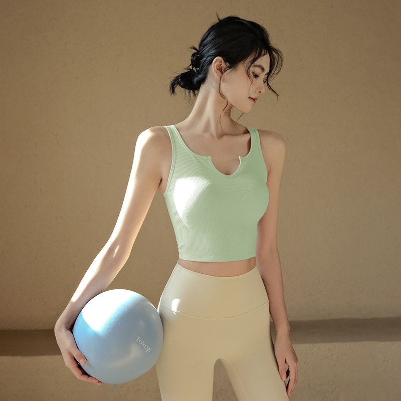 白色高級感運動背心