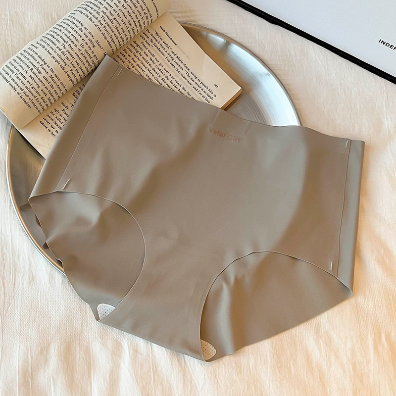 桑蠶絲抗菌襠透氣無痕不夾臀中腰內褲