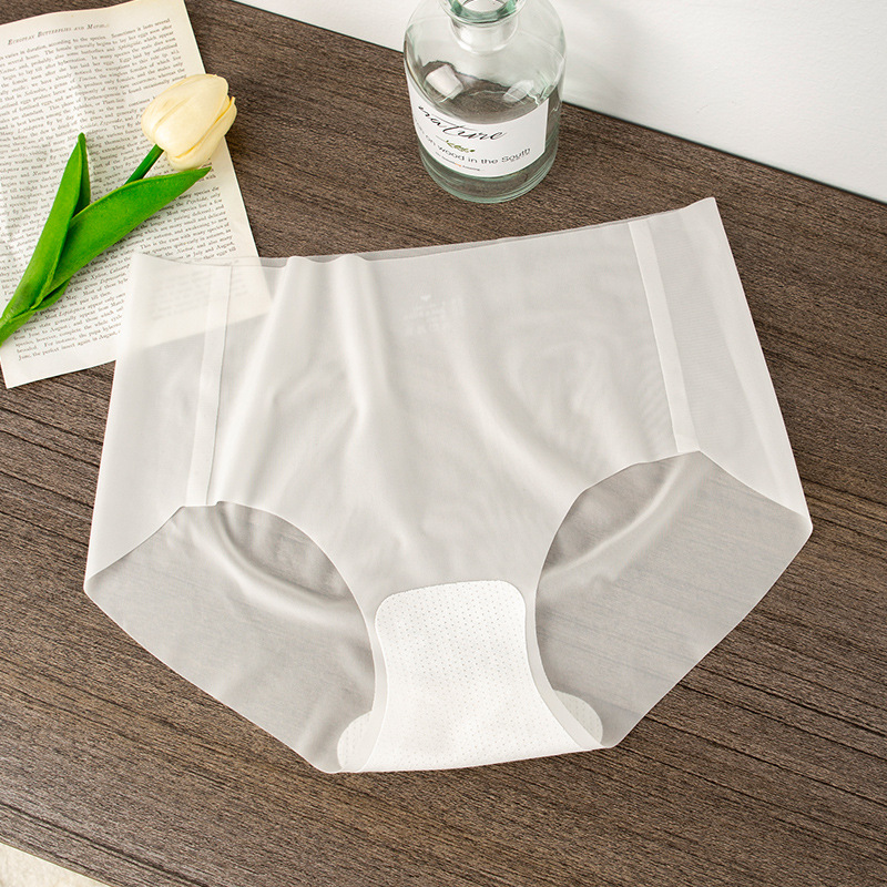 一片式無痕超薄純棉檔透氣內褲