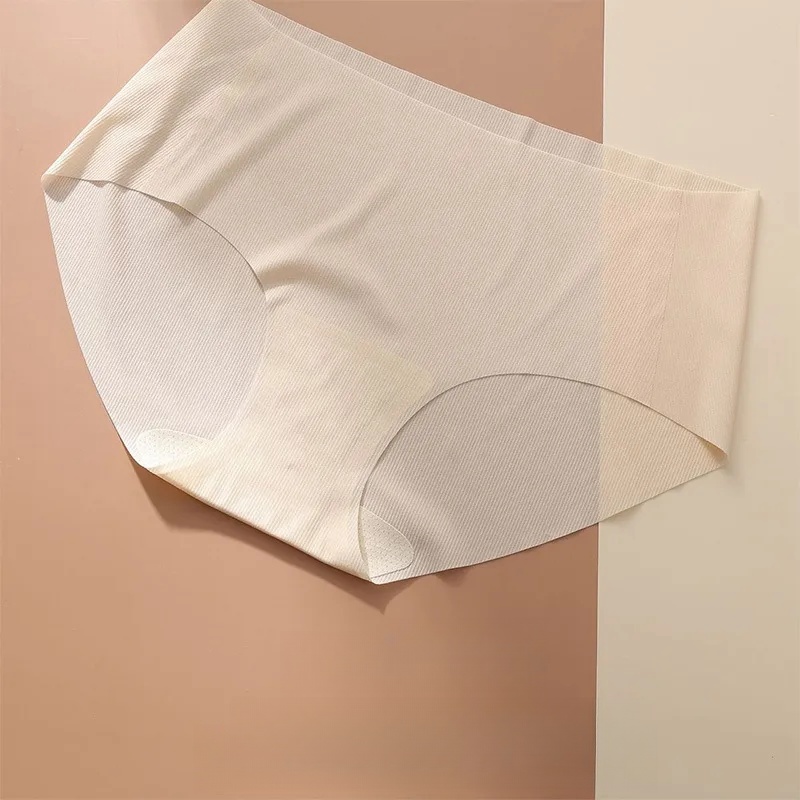 裸色系絲滑親膚面膜內褲
