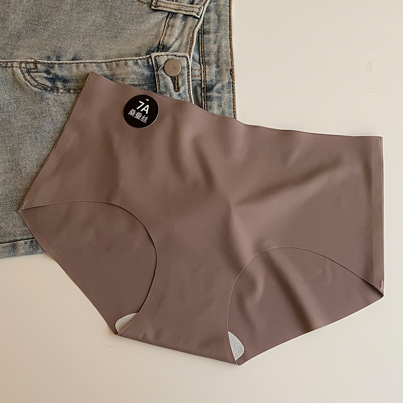 中腰抑菌襠薄款無痕內褲