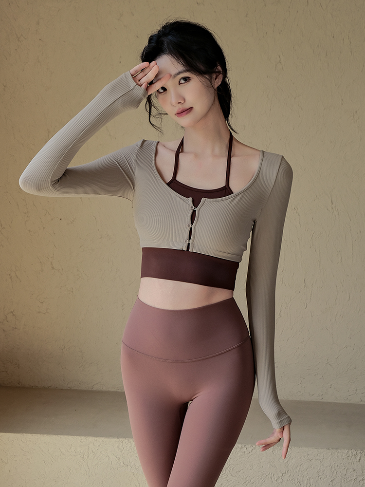 帶胸墊假兩件瑜伽長袖t恤