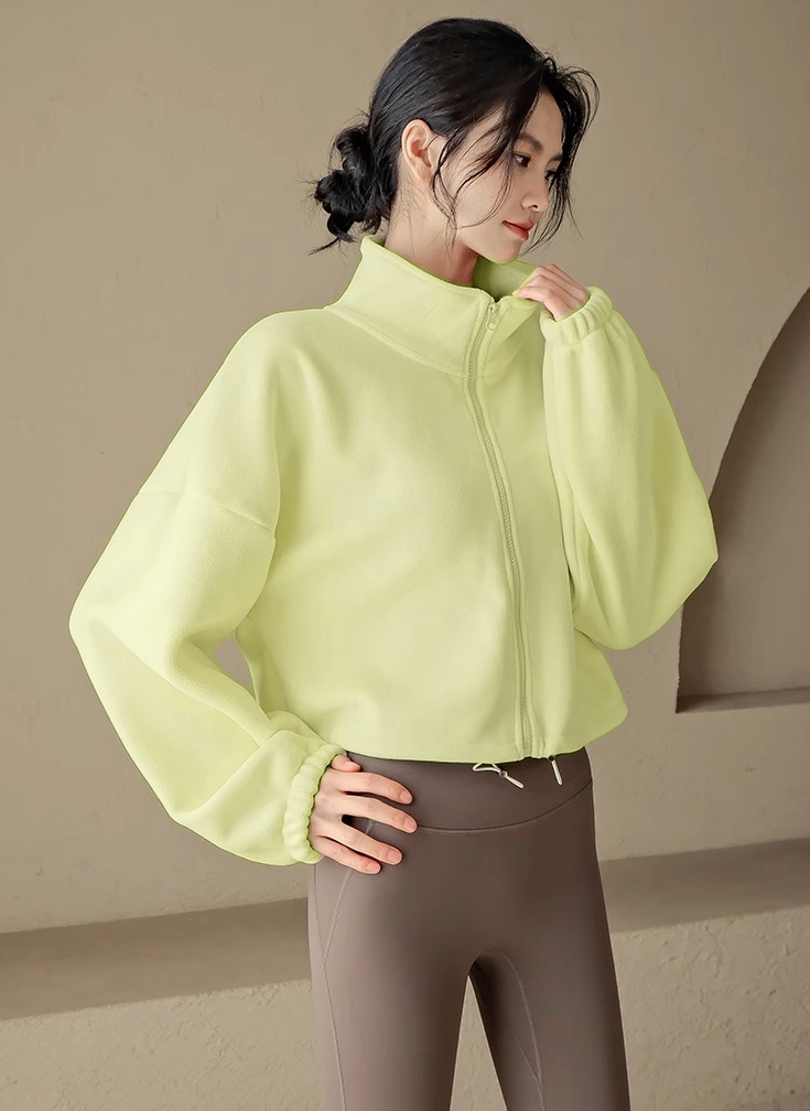 宽松保暖立领外套