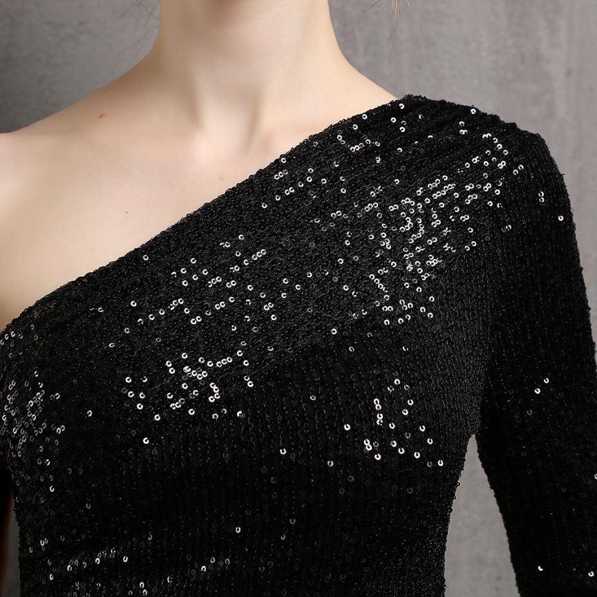 One Side Long Sleeve Sequins Midi Dress (Black) (Retail)