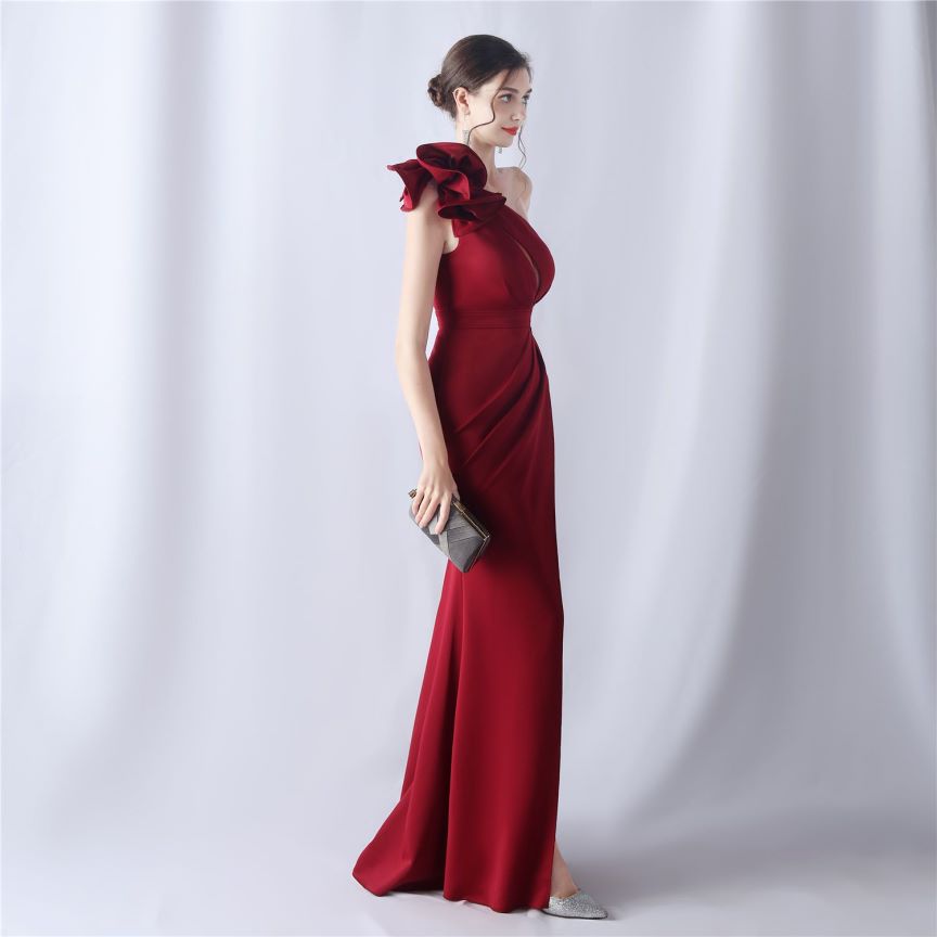 Glamorous One Side Shoulder with Overlap Slit Evening Dress (Maroon) (Made To Order)