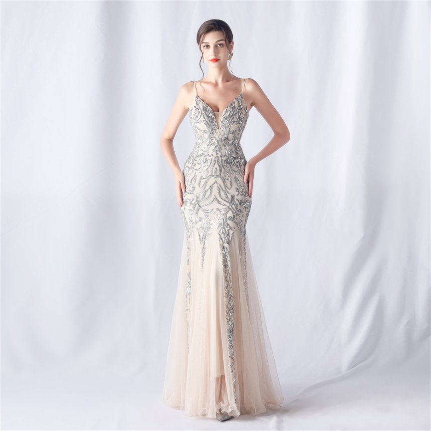 Spaghetti Sequins White Gown with Tulle Skirt Evening Gown (Black) (Silver)