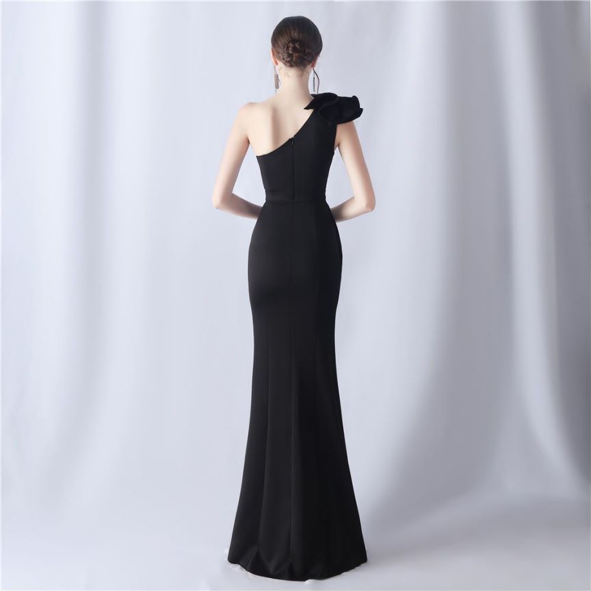 Glamorous One Side Shoulder with Overlap Slit Evening Dress (Black) (Made To Order)