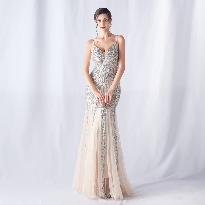 Spaghetti Sequins White Gown with Tulle Skirt Evening Gown (Black) (Silver)