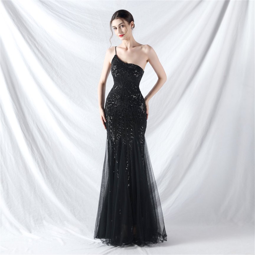Elegant One-Shoulder Black Sequin Evening Gown with Tulle Skirt