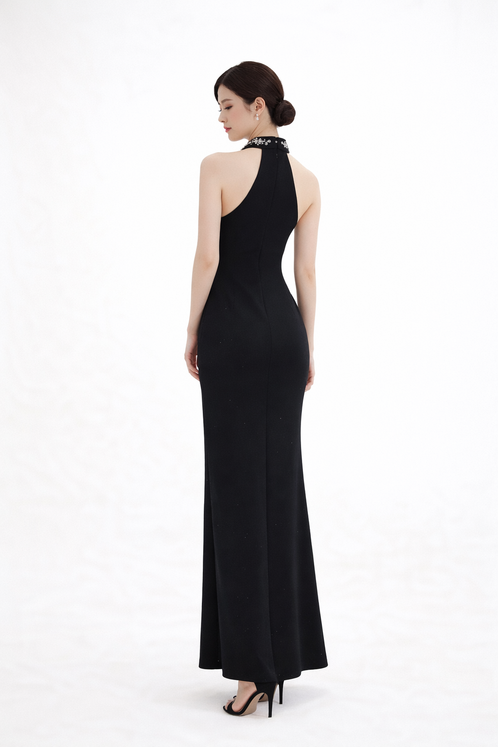 Halter Neck with Rhinestone Evening Gown (Black) (Retail)