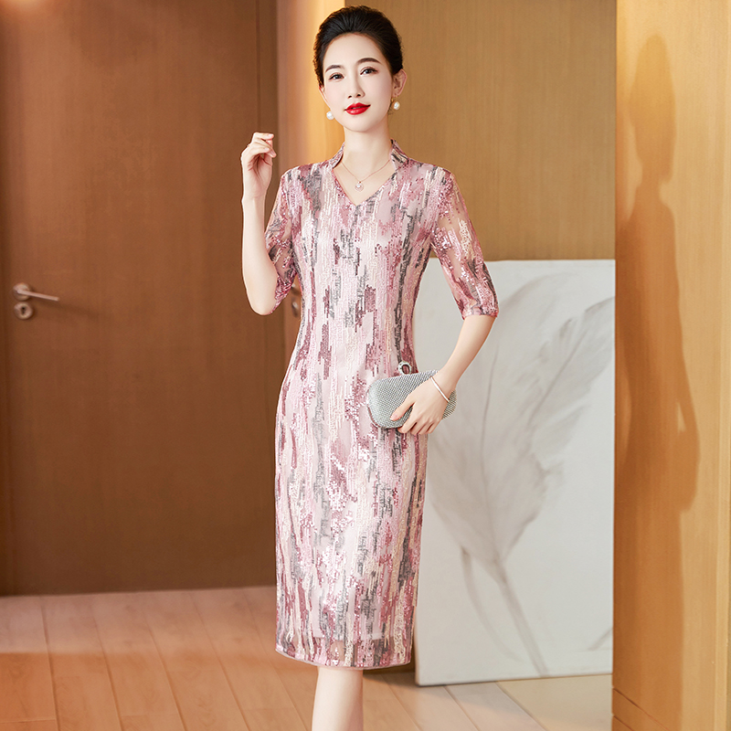 Elegant Queen Anne Sequins Midi Dress (Made To Order)