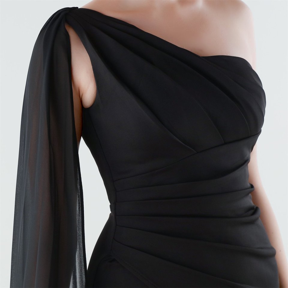 One Side Shoulder with Cape Scarf (Black) (Make To Order)