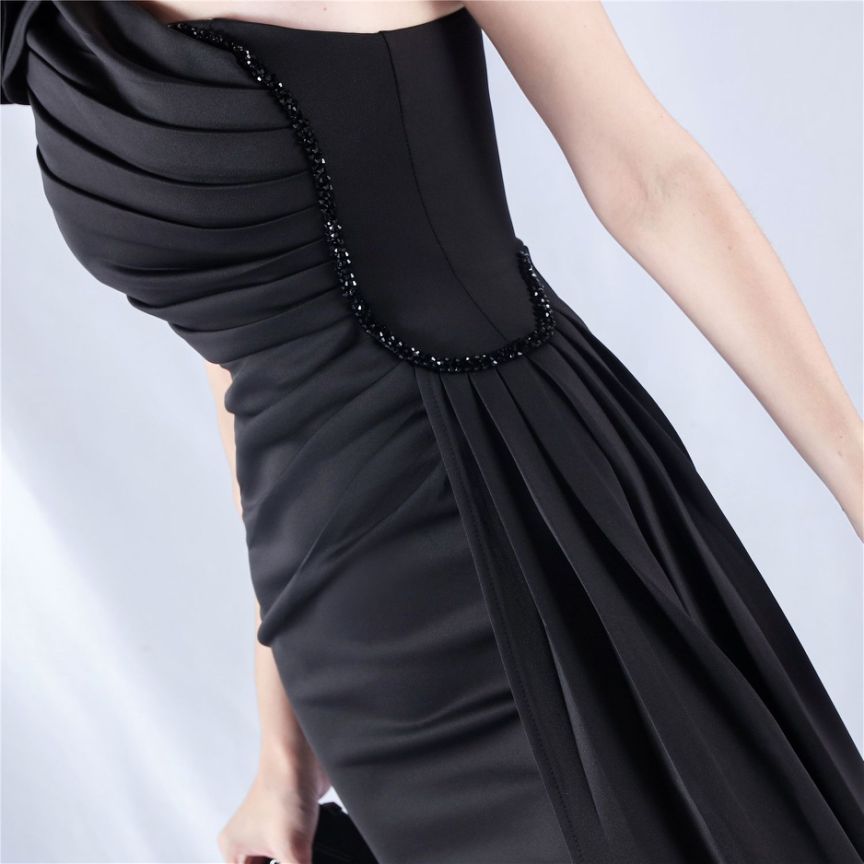 Gorgeous One Side Shoulder Evening Gown (Black) (Made To Order)