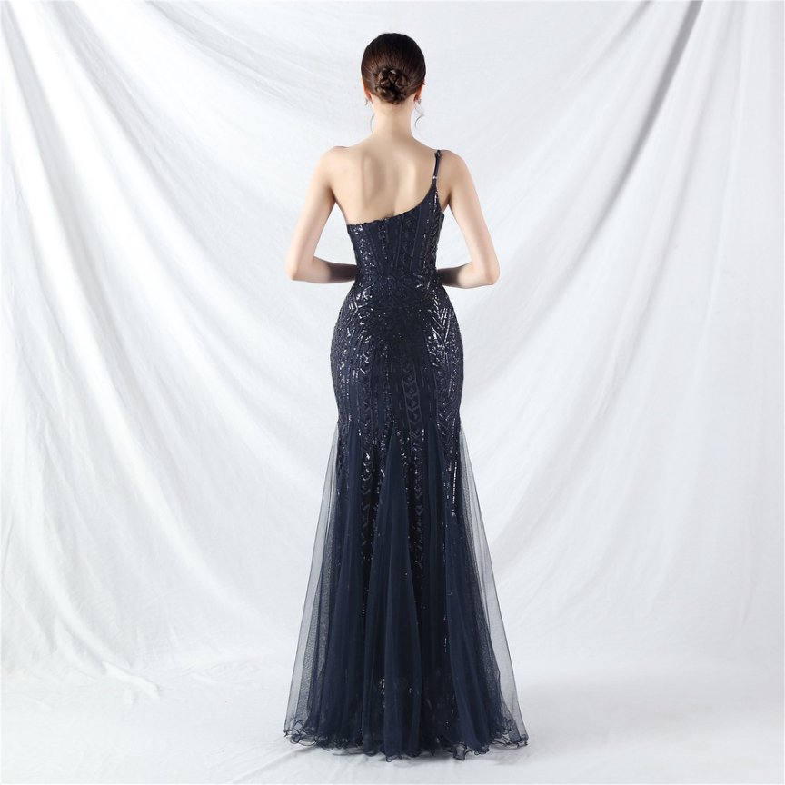 Elegant One-Shoulder Black Sequin Evening Gown with Tulle Skirt (Navy Blue) (Retail)