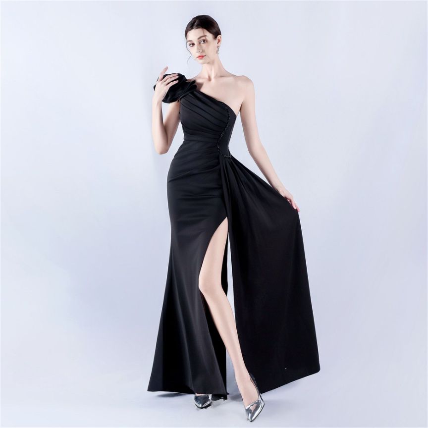 Gorgeous One Side Shoulder Evening Gown (Black) (Made To Order)