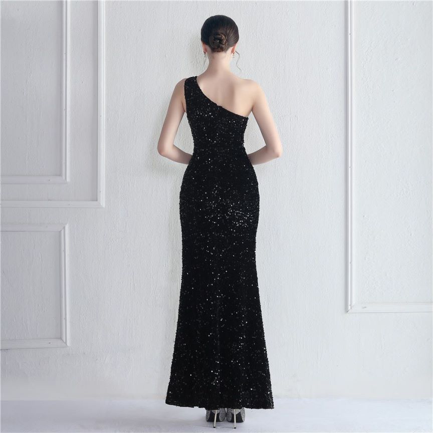 One Side Shoulder Sequins with Overlap Slit Evening Gowns (Black) (Made To Order)