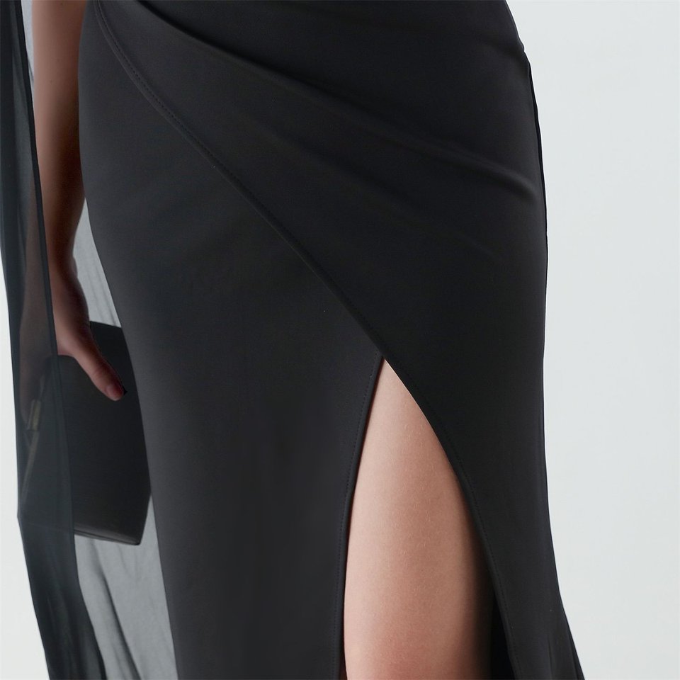 One Side Shoulder with Cape Scarf (Black) (Make To Order)