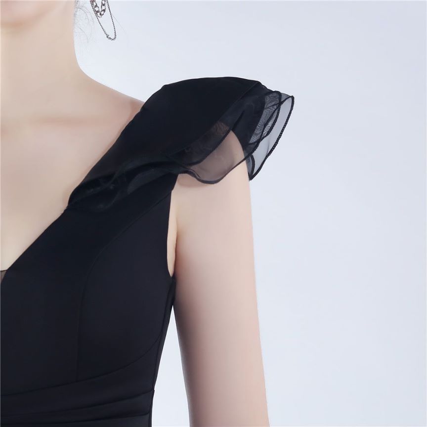 Ruffles Shoulder With Low Back Fitted Evening Gown (Black) (Made To Order)