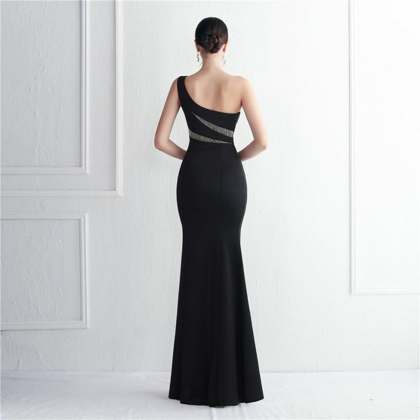 Elegant One Side Off Shoulder with High Slit Gowns (Black) (Made To Order)