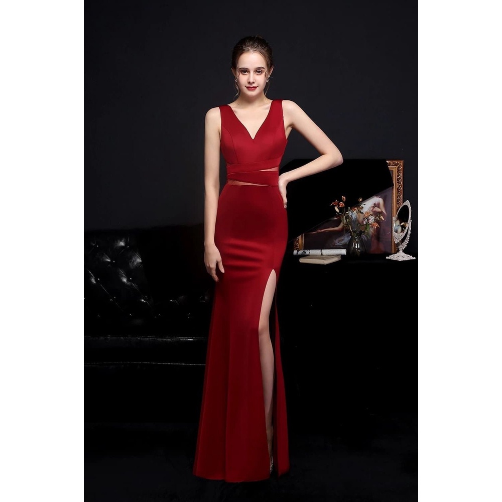 V-Neck Backless Chain Fitted Evening Gown (Red) (Retail)