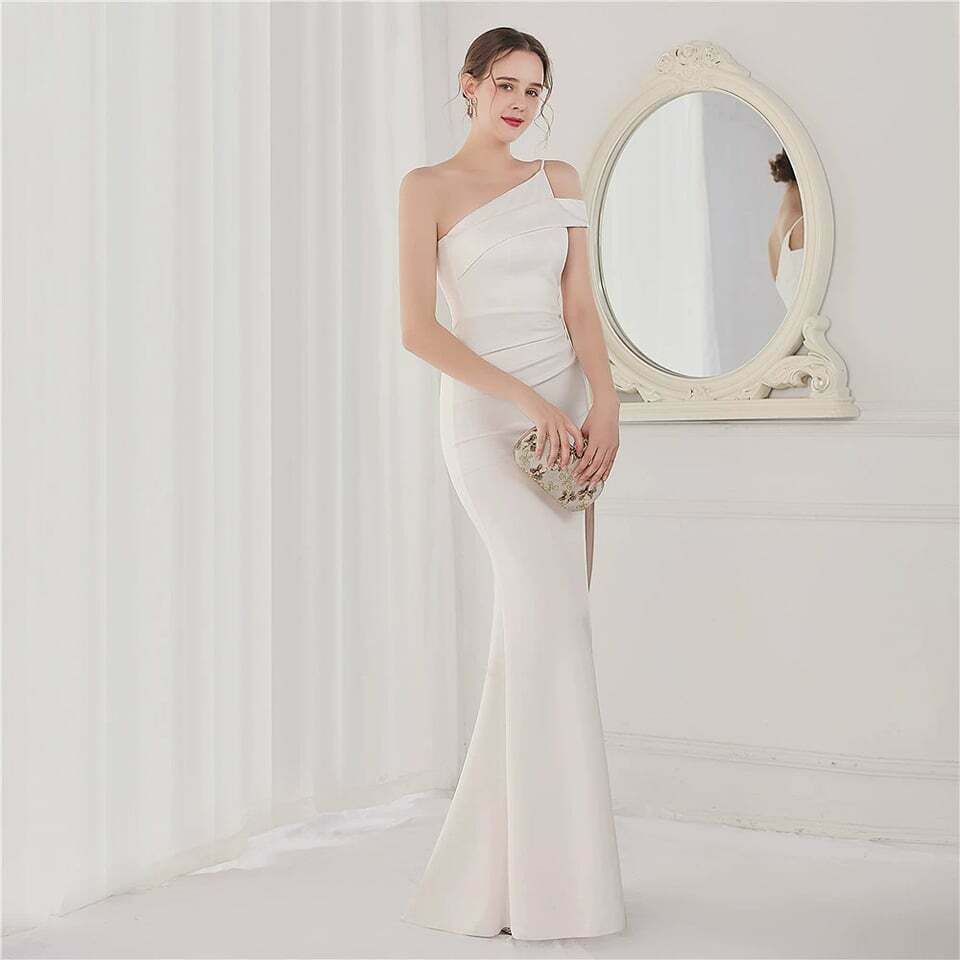 [ReadyStock] One Side Off Shoulder Classy Evening Gowns - White