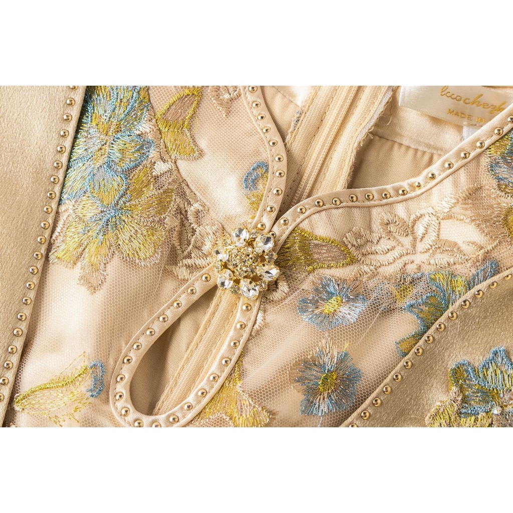 Elegant Short Sleeve Lace Cheongsam (Made To Order)