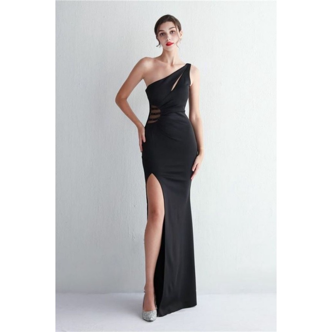 Elegant One Side Off Shoulder with High Slit Gowns (Black) (Retail)