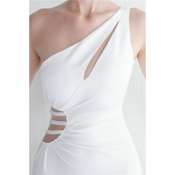 Elegant One Side Off Shoulder with High Slit Gowns (White) (Made To Order)