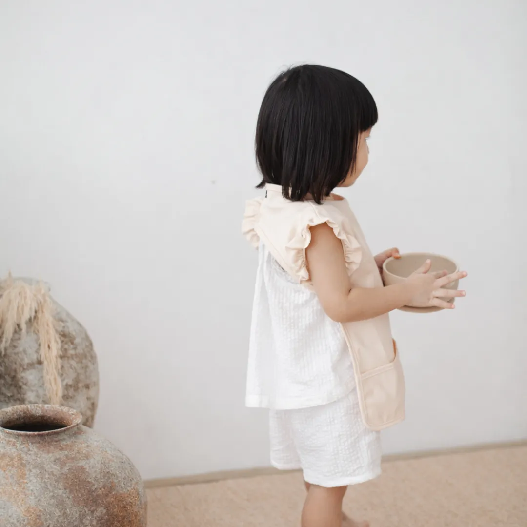 Mils & Key Mess-Proof Ruffled Apron / Bib