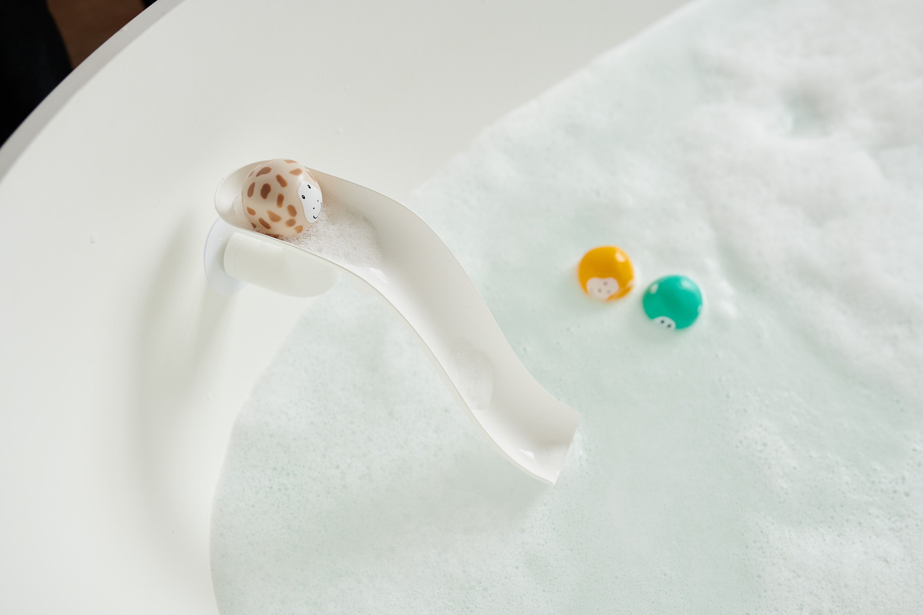 Matchstick Monkey Bathtime Slide Set-Bebehaus