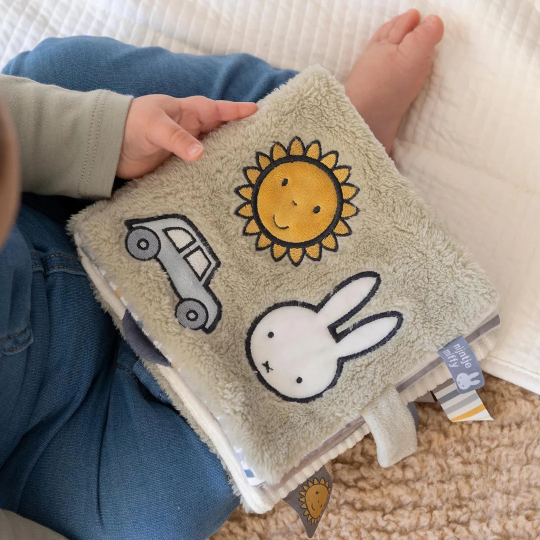 MIFFY Activity Book Fluffy Green